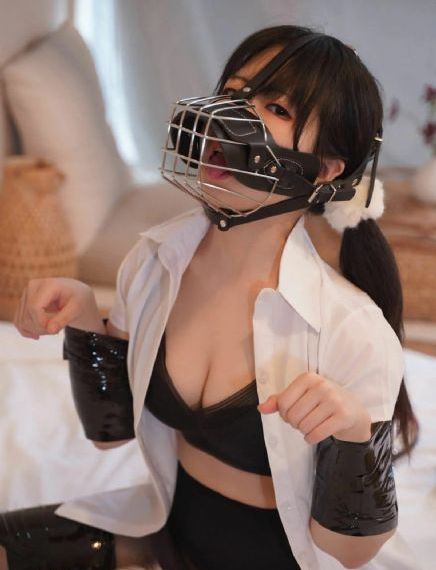 爱上女蒲团