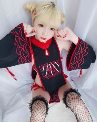 岁岁青莲