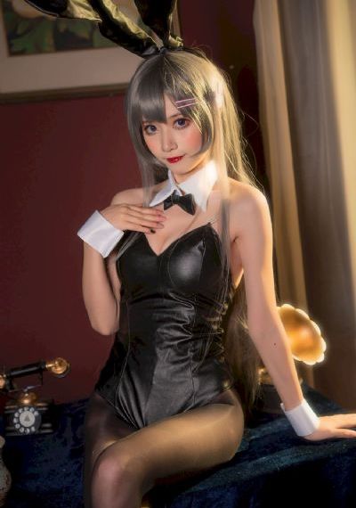 裙子里面的怪兽动画片