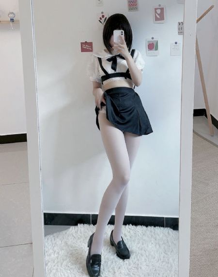 美丽的婶婶中文字幕3