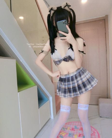 青青河边草免费观看