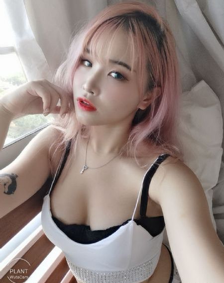 美女尿口免费看