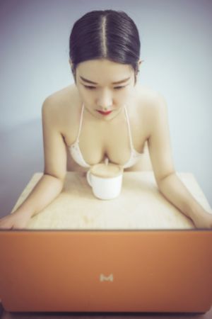 我的幸福婚约动漫免费观看完整版