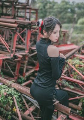 东西向洞在线观看