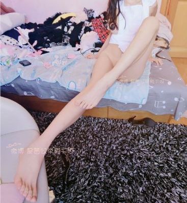 驱魔少女夏洛